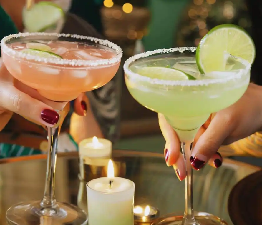 The-sense-of-ceremony-possessed by-plastic-cups-for-Margarita