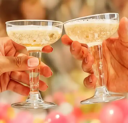 Suppliers-of-Chinese-Plastic-Margarita-Cups
